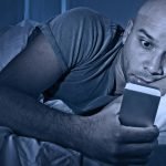 5 Signs of Internet Addiction Disorder | Natural Health Blog