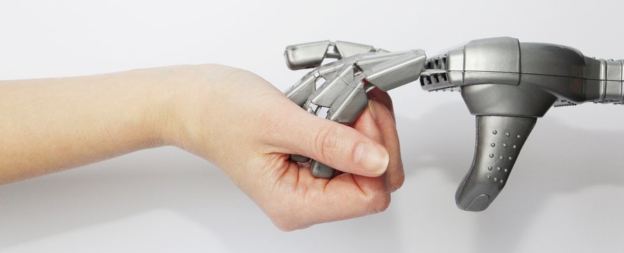 Robots to Heal Loneliness?